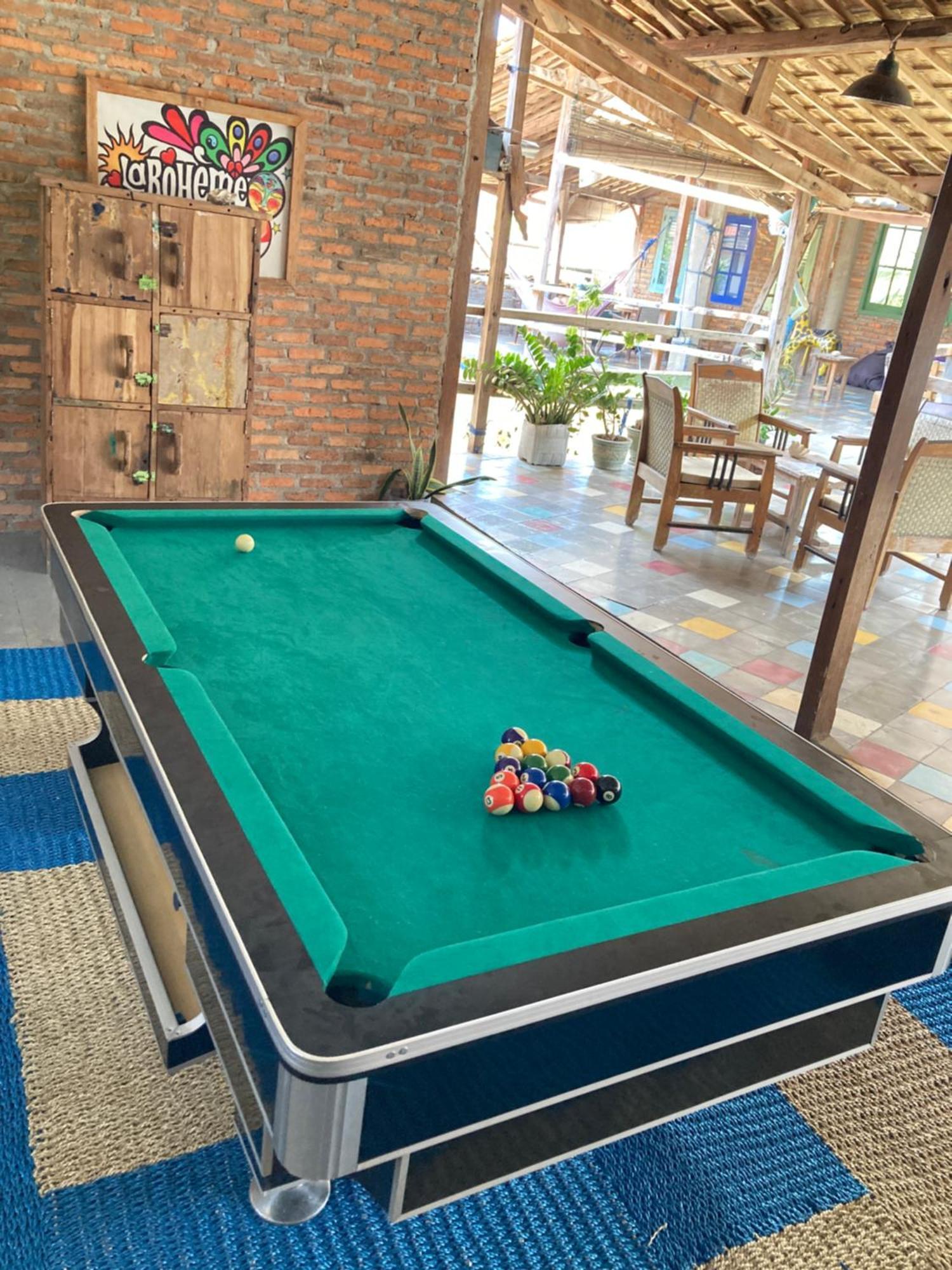 La Boheme Bajo Hostel Labuan Bajo Ngoại thất bức ảnh