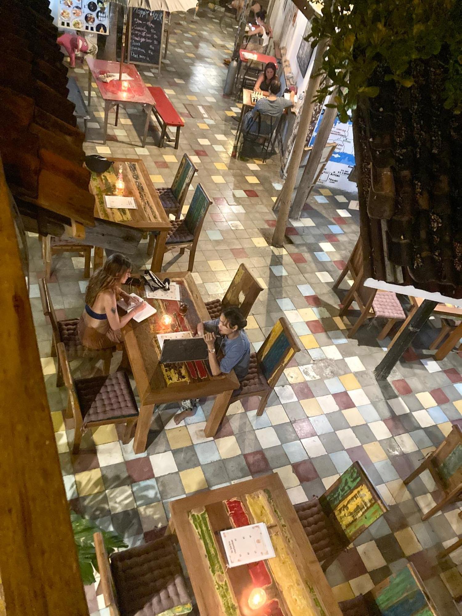La Boheme Bajo Hostel Labuan Bajo Ngoại thất bức ảnh