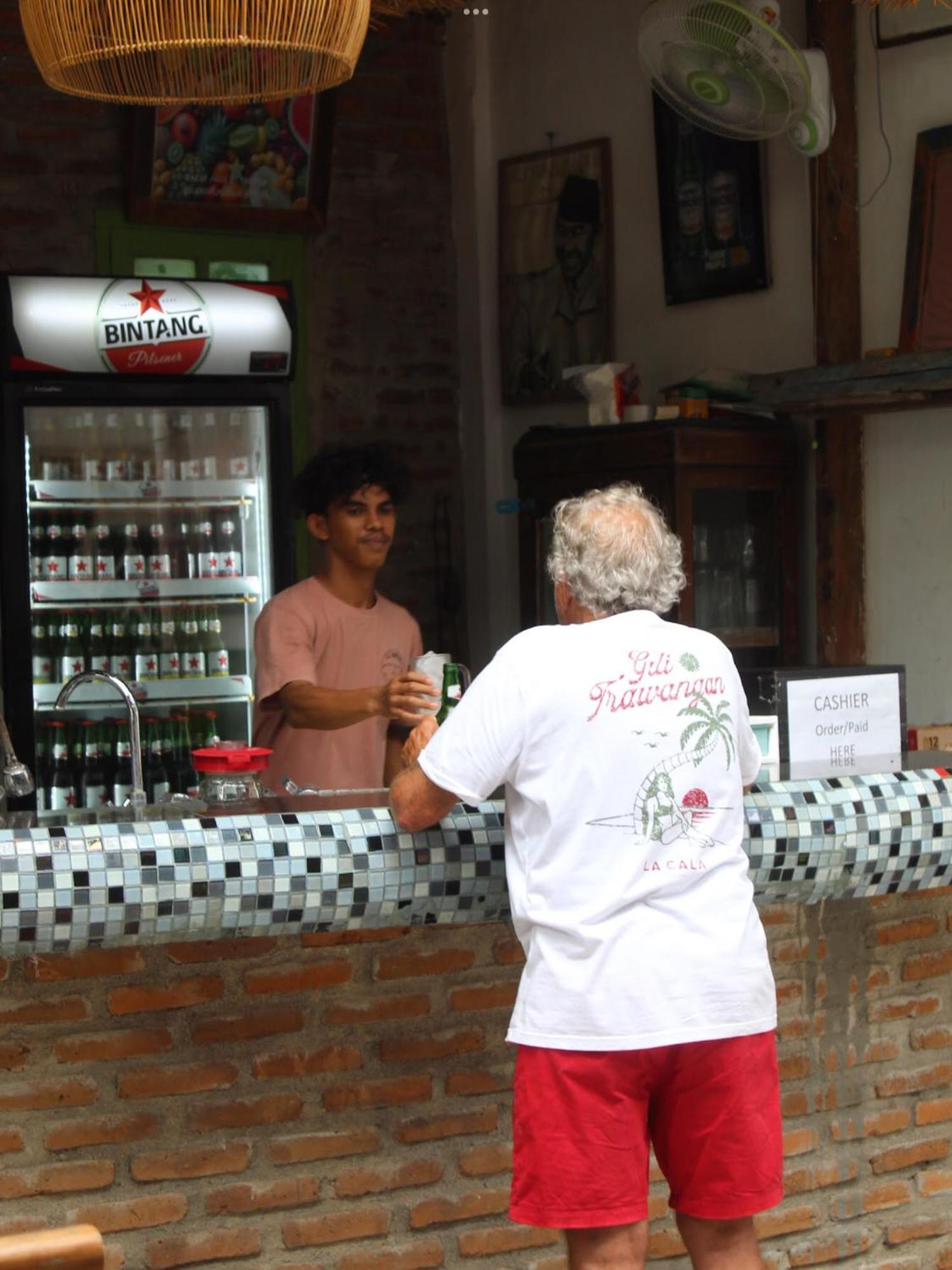 La Boheme Bajo Hostel Labuan Bajo Ngoại thất bức ảnh
