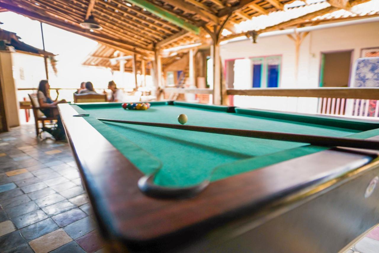 La Boheme Bajo Hostel Labuan Bajo Ngoại thất bức ảnh